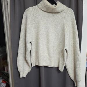 Topshop Women's Cream/Gray Knit Turtleneck/Cowl Sweater Cropped Size 12 GUC